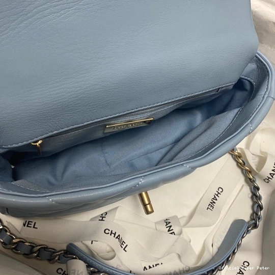 Hyper Peter CHANEL BAG FLAP 19 0709